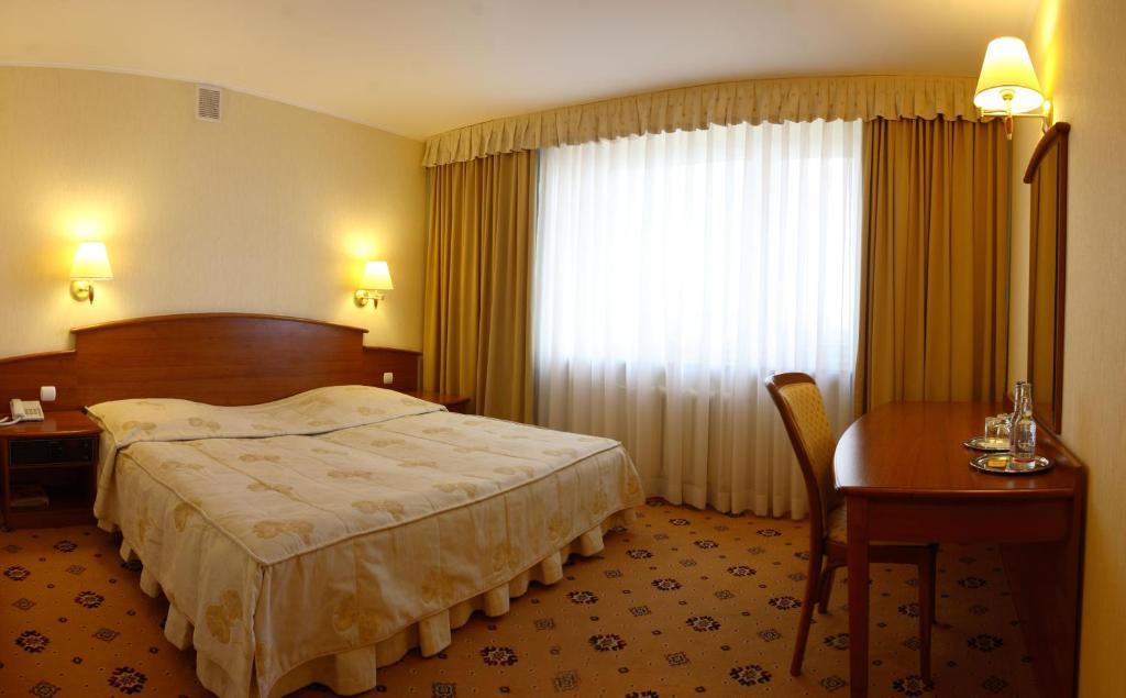 Hotel Prezydencki 3-Star Rzeszów Quarto foto