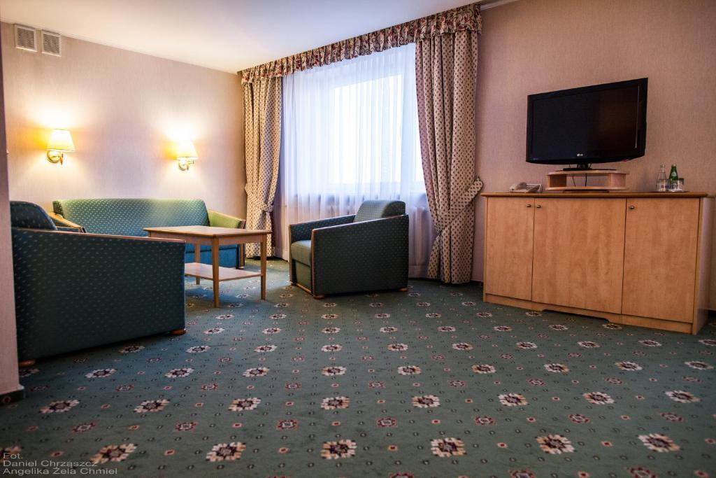 Hotel Prezydencki 3-Star Rzeszów Quarto foto